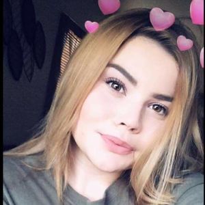 Meet your Posher, Alaina